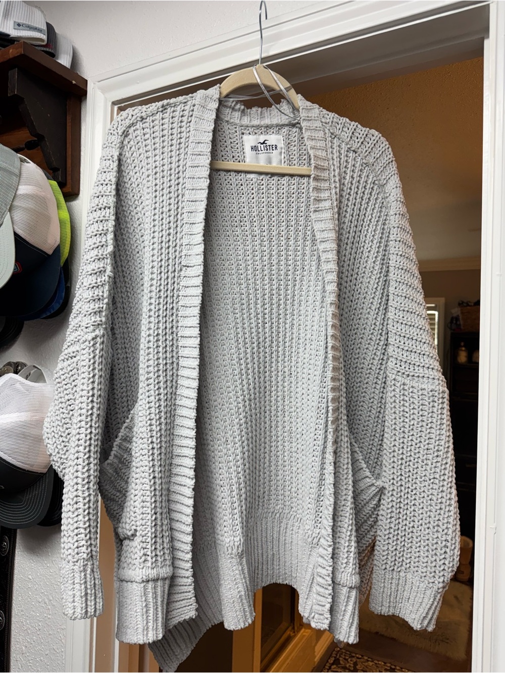 Hollister Light Gray Chunky Open-Front Knit Cardigan